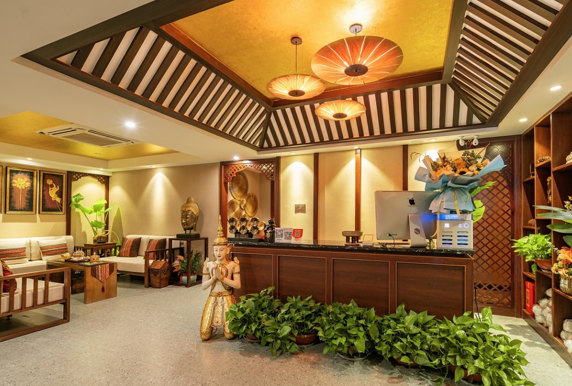 口碑极好的上街区(上街区黄金海岸足浴会所)